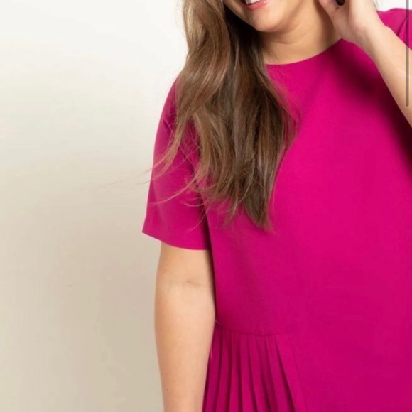 Eloquii Festive Fuschia pleated hem top - Picture 3 of 7